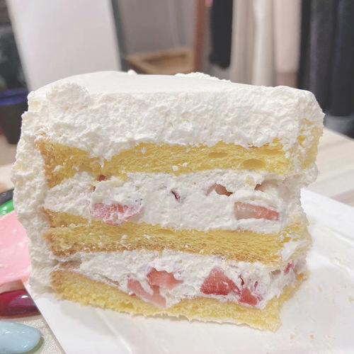 吃瓜小扒姨蛋糕